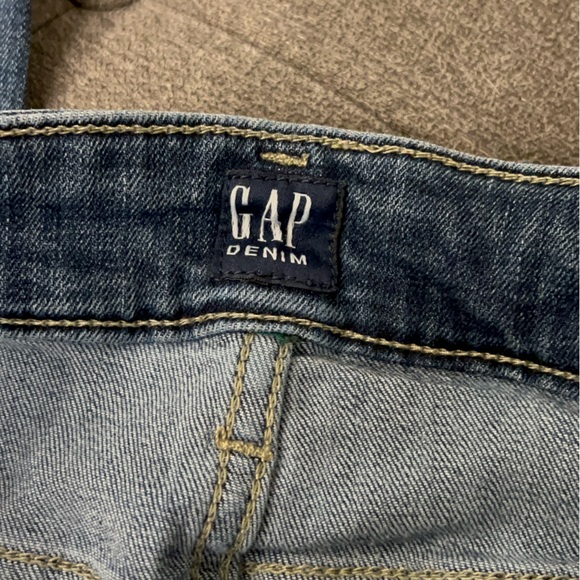 Gap Women’s Midrise Skinny Jeans. - Picture 6 of 11
